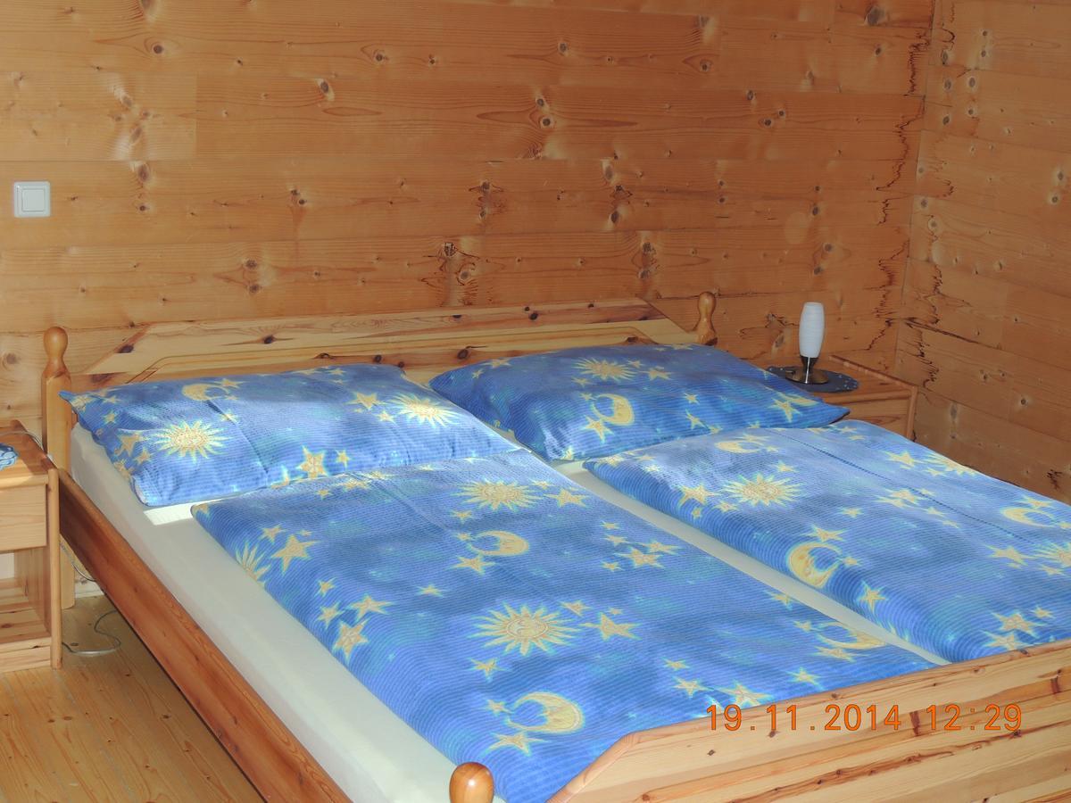Egghartguthuette Villa Тауплиц Екстериор снимка