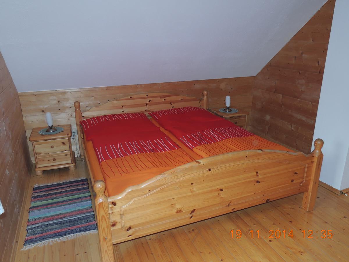 Egghartguthuette Villa Тауплиц Екстериор снимка