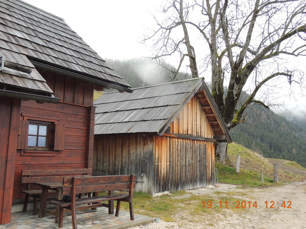 Egghartguthuette Villa Тауплиц Екстериор снимка